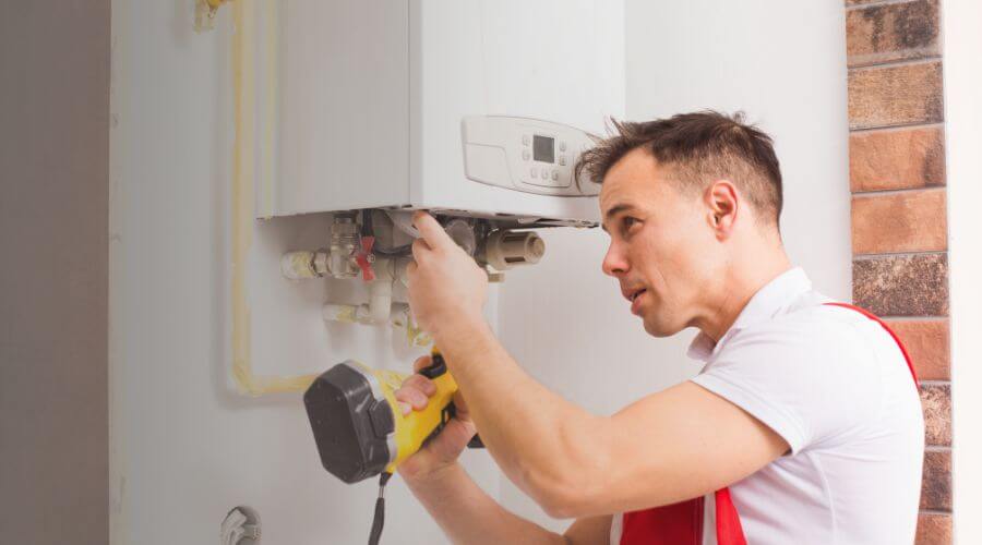 Professional water heater repair in Kingsland, AR